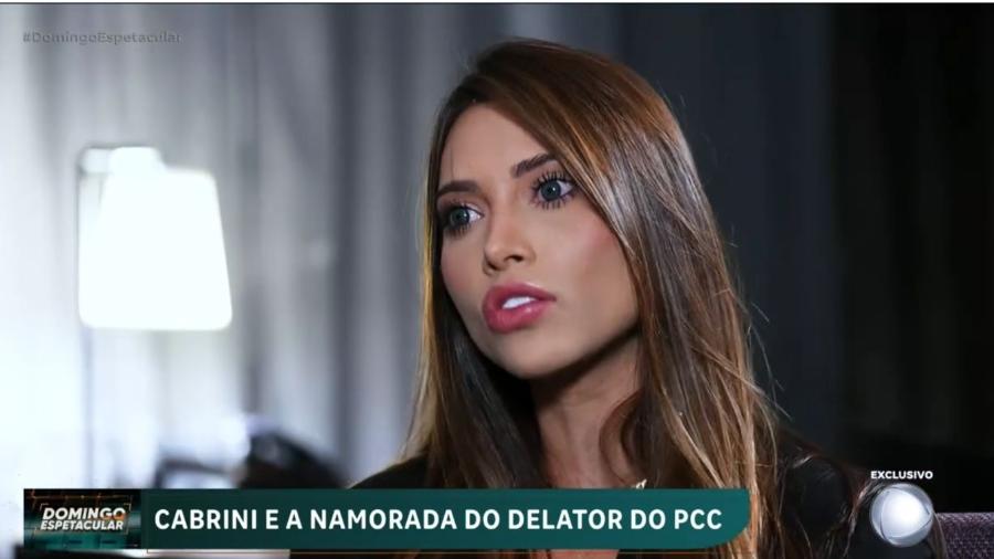 Maria Helena em entrevista ao Domingo Espetacular 