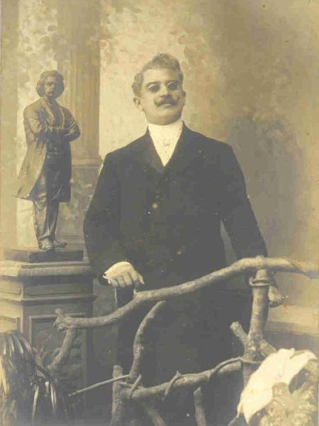 Pedro Augusto Gomes Cardim fundou a Escola de Belas Artes, em 1925 Pedro Augusto Gomes Cardim fundou a Escola de Belas Artes, em 1925