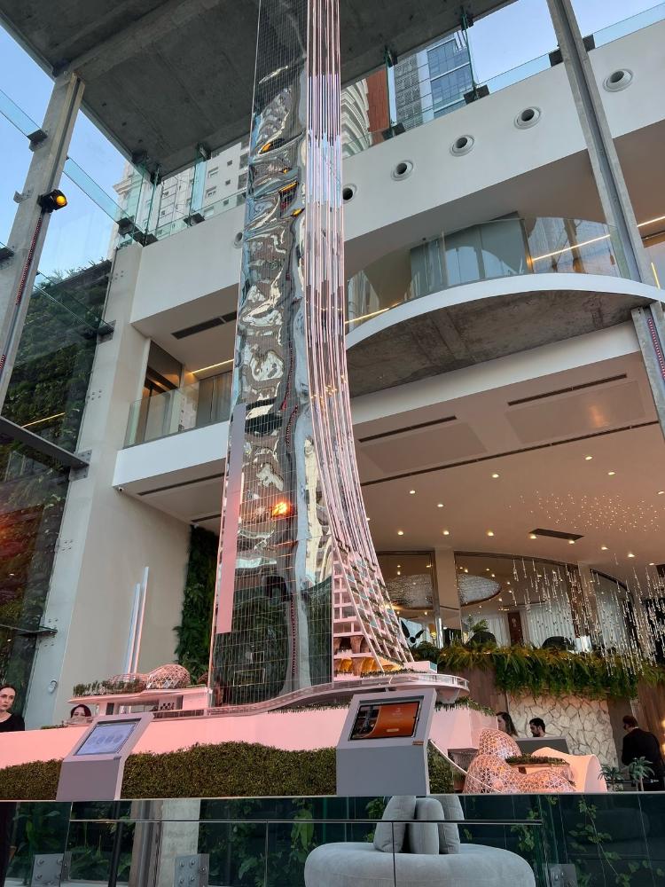 Maquete do Senna Tower, em Balneário Camboriú (SC) Maquete do Senna Tower, em Balneário Camboriú (SC)