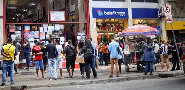 Pandemia no Brasil e no mundo | Belo Horizonte reabre comércio com aglomeração e sem distanciamento