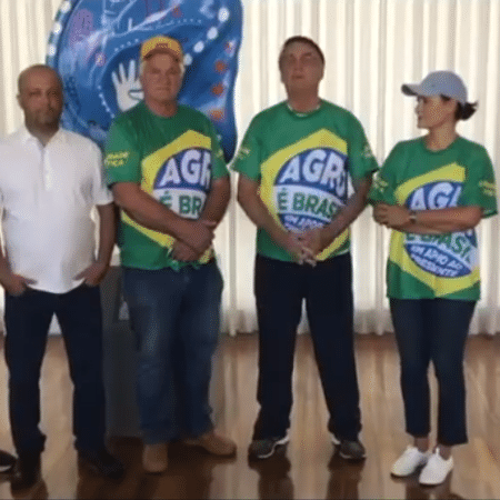 Ruralistas entregaram alimentos ao casal Bolsonaro no Palácio da Alvorada - Reprodução
