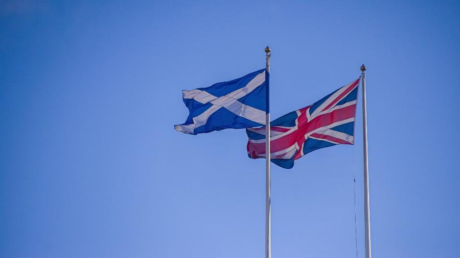Londres recusa categoricamente, argumentando que a Escócia já organizou um referendo de autodeterminação em 2014 - Getty Images