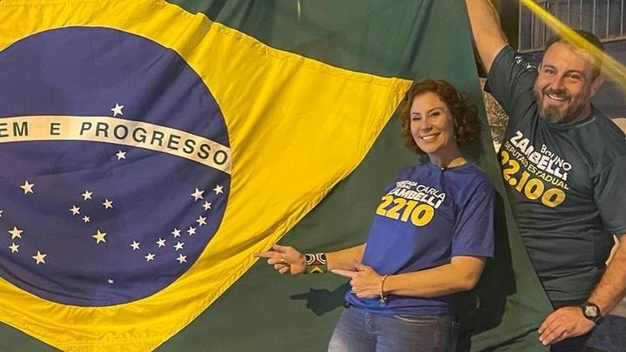 Carla ao lado do irmão Bruno Zambelli durante campanha nas eleições de 2022 - Reprodução/@brunozambelli.sp