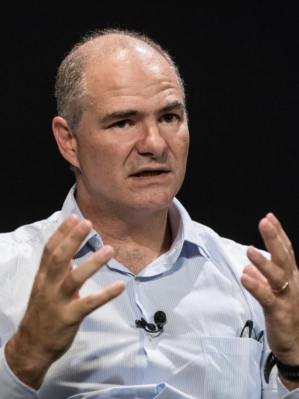 Simon Plestenjak/UOL