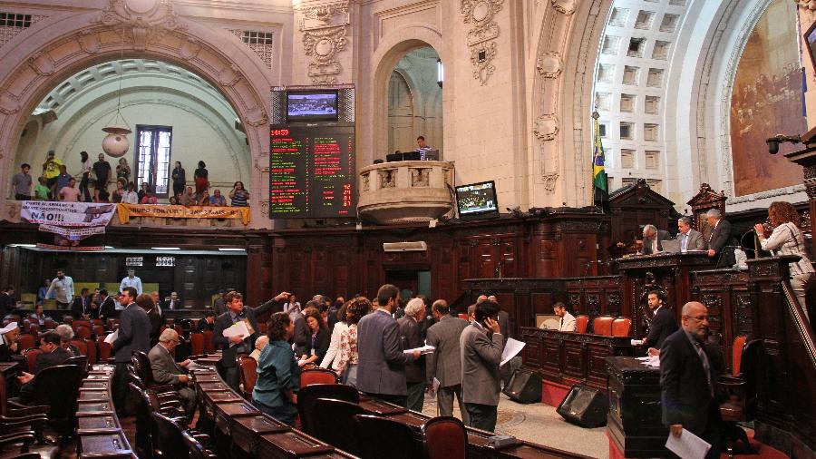 Parlamentares na ordem do dia na Assembleia Legislativa do Rio de Janeiro - Thiago Lontra/Alerj