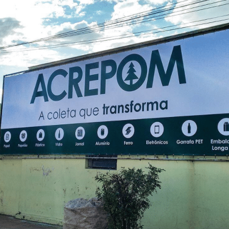 O cofre foi encontrado por um funcionário da Acrepom (Associação de Coletores de Recicláveis de Araçatuba) - Reprodução / Instagram
