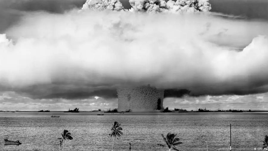 Teste em 1º de março de 1954 foi significativamente maior do que haviam previsto os cientistas que desenvolveram a bomba de hidrogênio.