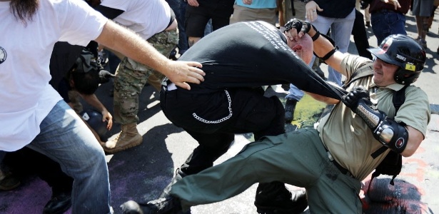 Grupos de extrema-direita e antiracismo entram em confronto em Charlottesville - Chip Somodevilla/Getty Images/AFP