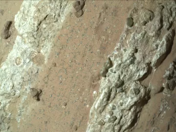 Indício de vida: robô da Nasa encontra rocha complexa e importante em Marte