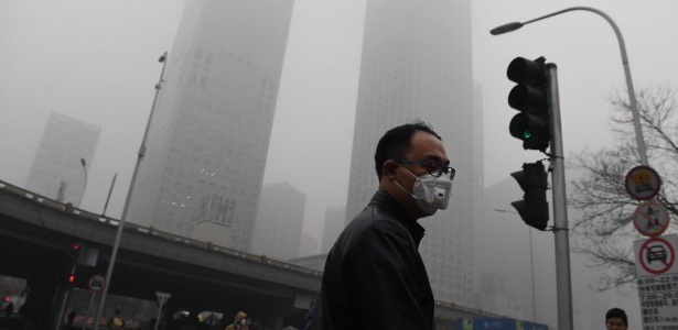 Poluição mata milhares de pessoas todos os anos - Gred Baker/AFP