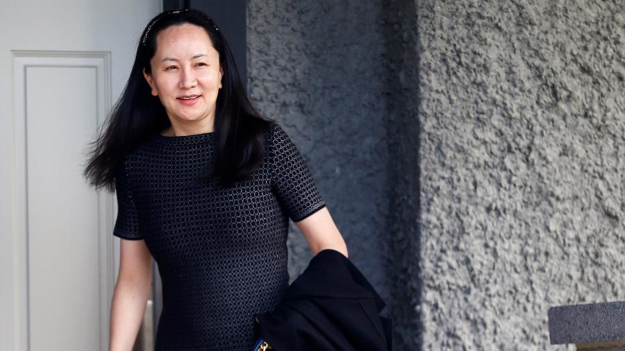 Meng Wanzhou, diretora de finanças da Huawei, saindo de sua casa em Vancouver, no Canadá. - Lindsey Wasson/Reuters