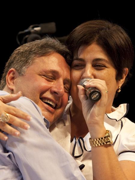 18.abr.2010 - Os ex-governadores do Rio Anthony Garotinho e Rosinha Matheus - Rafael Andrade/Folha Imagem