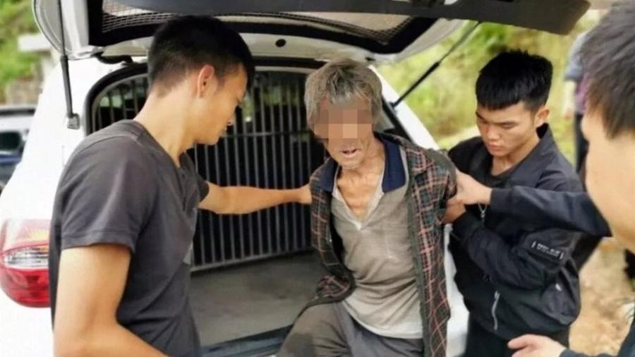 Após 17 anos, fugitivo foi encontrado graças a drones - The Yongshan Police/ChinaNews