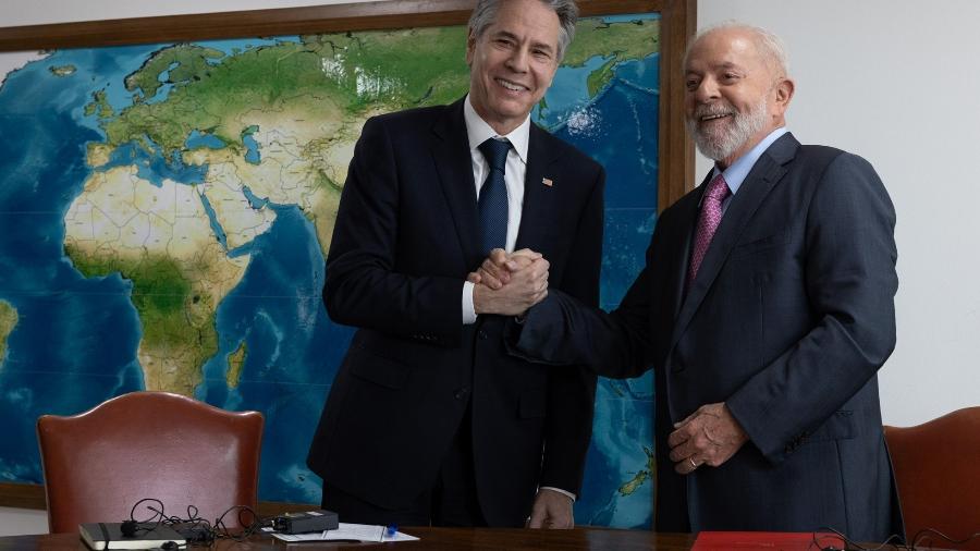 O presidente Lula e o secretário de Estado dos EUA, Anthony Blinken, durante encontro em Brasília