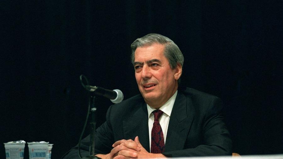 Palestra do escritor peruano Mário Vargas Llosa no Masp, em dezembro de 1994 Palestra do escritor peruano Mário Vargas Llosa no Masp, em dezembro de 1994