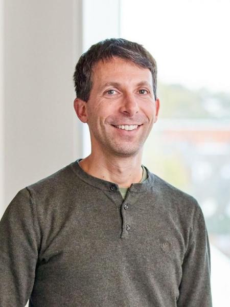 Pesquisador David Silver, CEO da Ineffable Intelligence; ele foi um dos fundadores da DeepMind, empresa de IA adquirida pelo Google