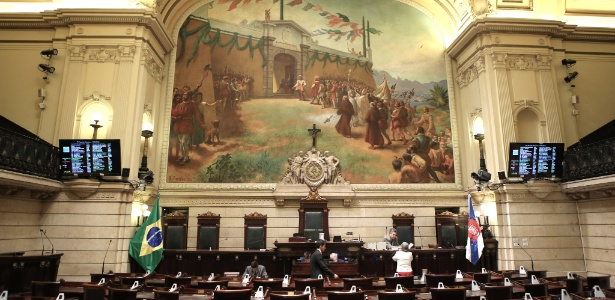 Projeto de lei ainda não foi votado no plenário da Câmara de Vereadores