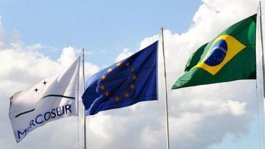 Bandeiras do Mercosul, da União Europeia e do Brasil - Wikimedia Commons