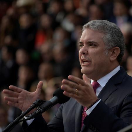 Manifestantes se declaram contrários a supostos planos econômicos que Iván Duque nega apoiar - Presidência da Colômbia/Divulgação/Reuters