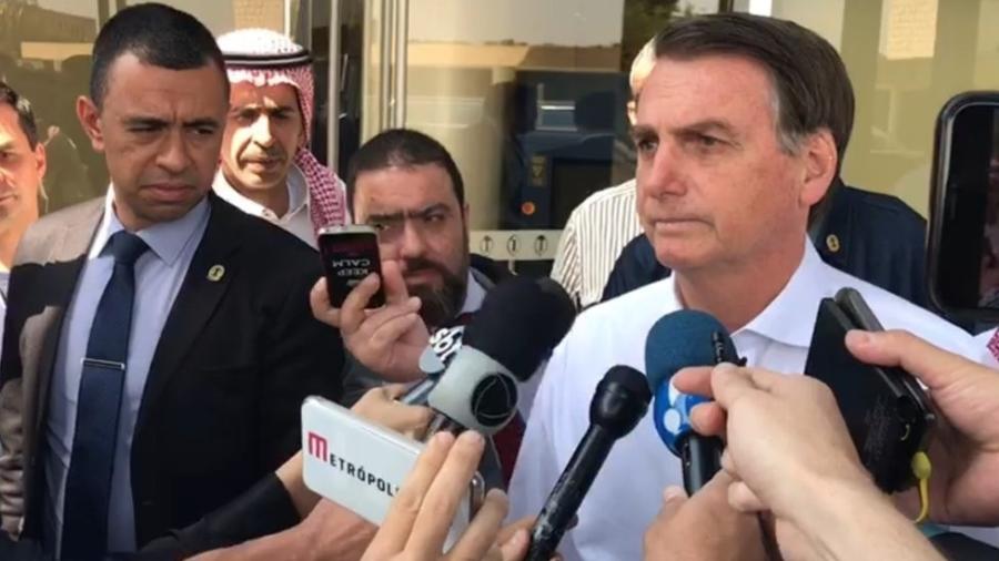 Bolsonaro concede entrevista a jornalistas na Arábia Saudita - BBC News Brasil