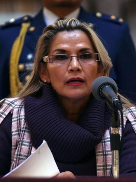 Relatório diz que presidente Jeanine Añéz "pressionou publicamente promotores e juízes a agir de maneira favorável aos seus objetivos" - Lokman Ilhan/Anadolu Agency via Getty Images