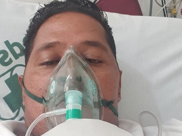 "Se não fosse enfermeiro, teria morrido", diz infectado por variante britânica do coronavírus