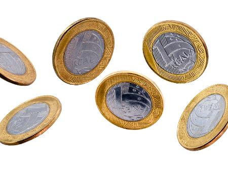 Em 12 meses, déficit primário do governo central é de R$ 154,2 bilhões - RHJ/iStockphoto/Getty Images