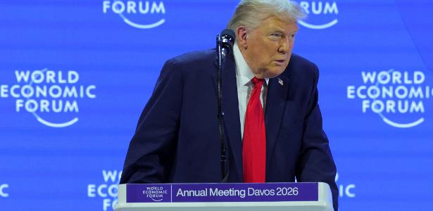 Bolsas de NY fecham em alta de 1% após Trump citar acordo sobre Groenlândia