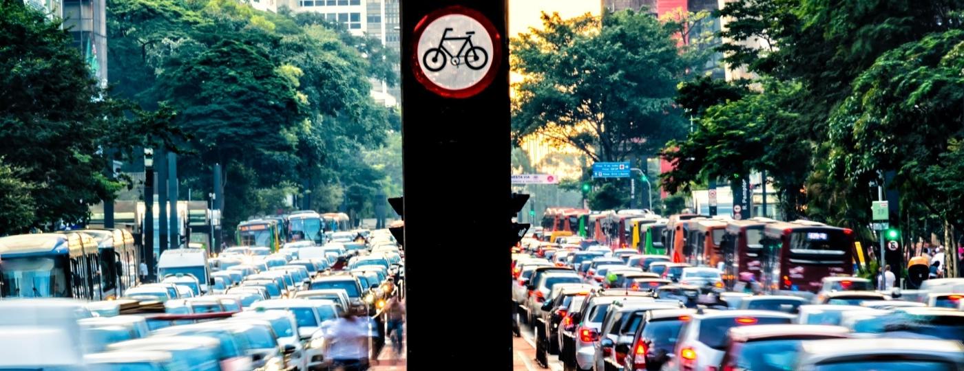 SancaThon, maratona tecnológica da USP, desafia participantes a criarem soluções de mobilidade urbana - Getty Images