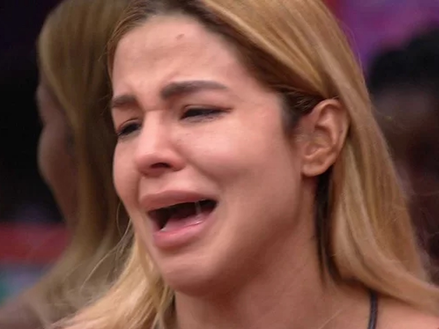 Bode expiatório no paredão, Kerline sai livre de cancelamento