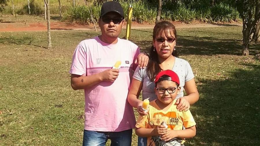 O casal boliviano Jesus Reynaldo Condori Sanizo, Irma Morante Sanizo e o filho Gian Abner Morante Condori foram encontrados mortos na última terça (8) - Reprodução/ Facebook