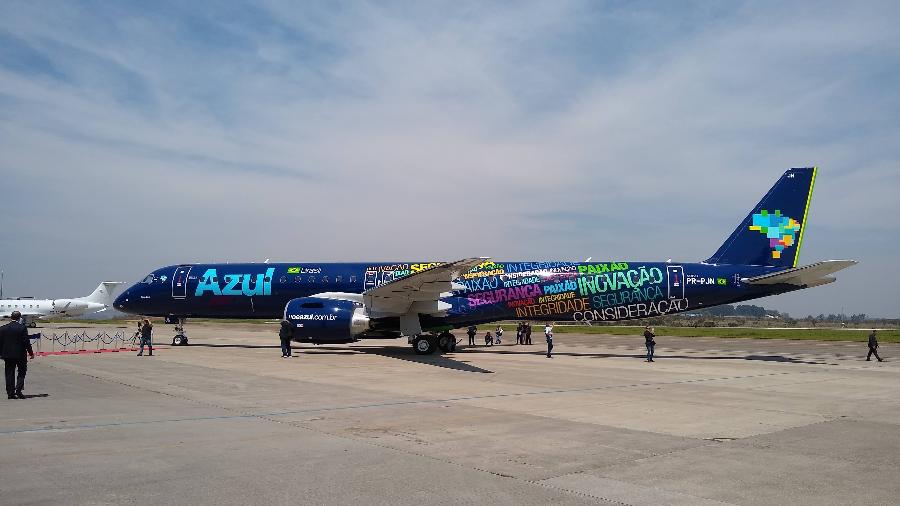 Azul recebe o 1º Embraer E195-E2 - Vinícius Casagrande/UOL