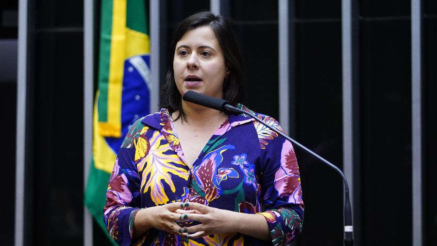 7.03.2023 - Deputada federal Sâmia Bomfim (PSOL-SP) no Plenário da Câmara