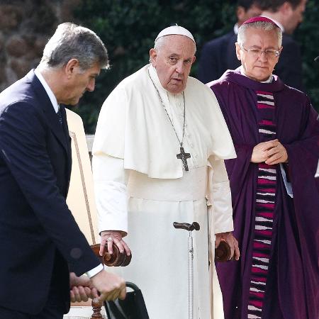 Papa Francisco conduziu hoje missa do Dia de Finados, em Roma