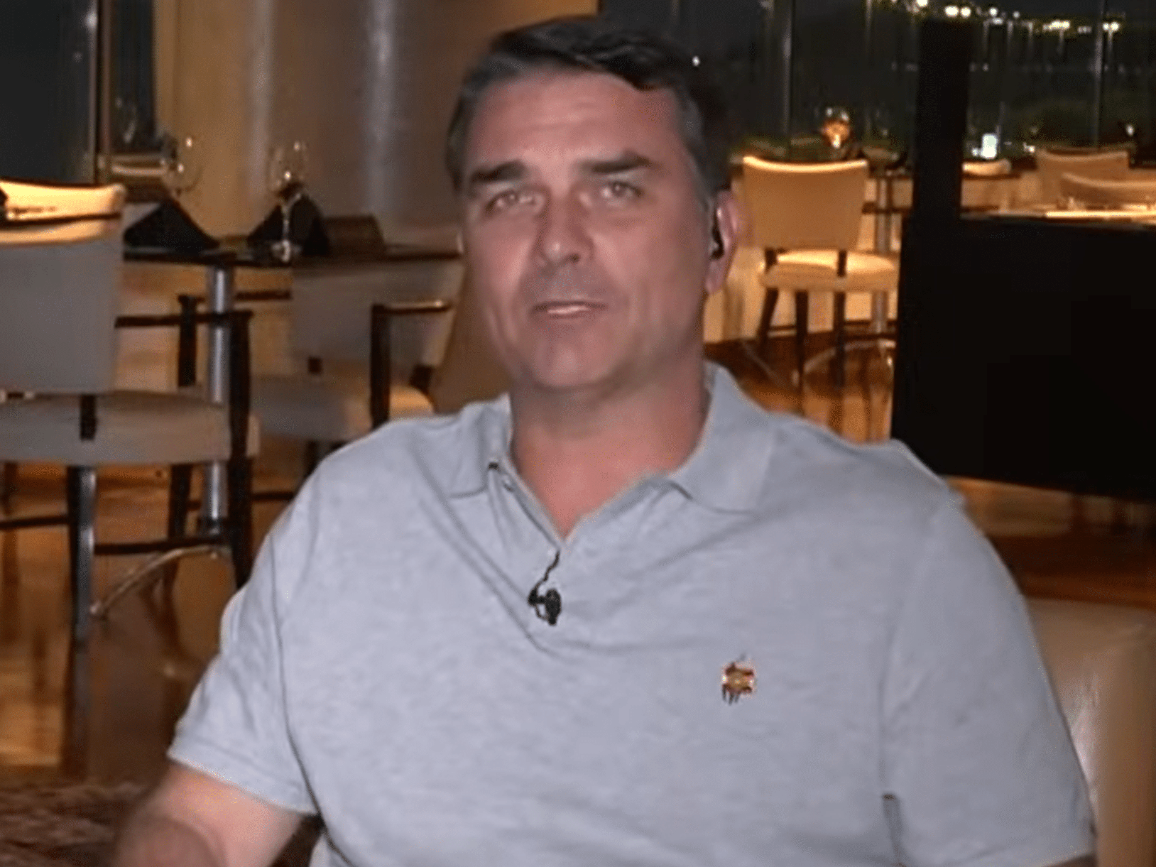 Flávio Bolsonaro Revela Planos para o Futuro do Brasil: Vice, Ministérios e Inteligência Artificial