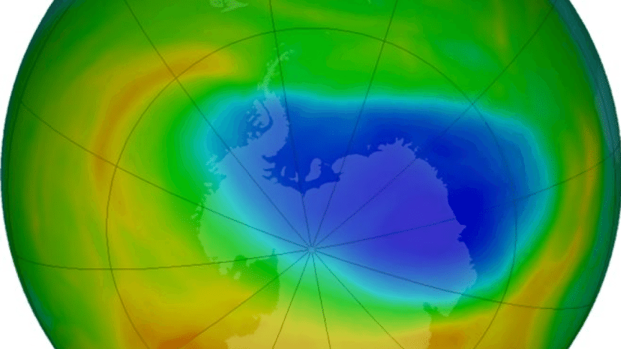 Ilustração mostra o buraco na camada de ozônio em outubro de 2019; segundo a Nasa, a redução não é um sinal de que o ozônio atmosférico esteja em um caminho de recuperação rápida - NASA