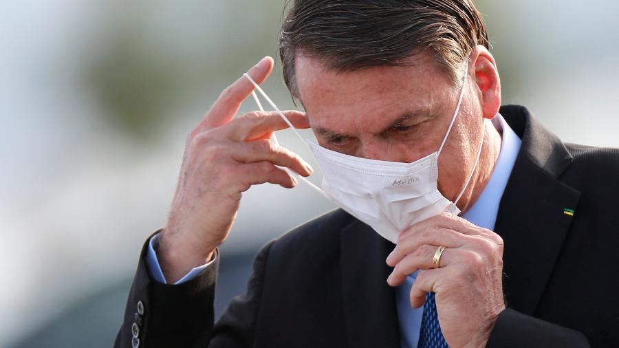 O presidente Jair Bolsonaro foi diagnosticado hoje com coronavírus; 107 outros funcionários do Planalto também estão contaminados - Adriano Machado