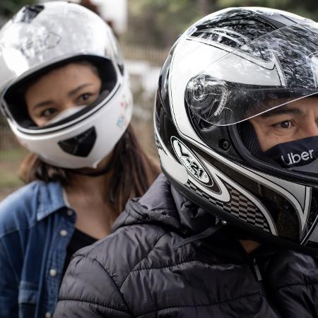 Serviço de transporte por moto via aplicativo da Uber, o Uber Moto Serviço de transporte por moto via aplicativo da Uber, o Uber Moto