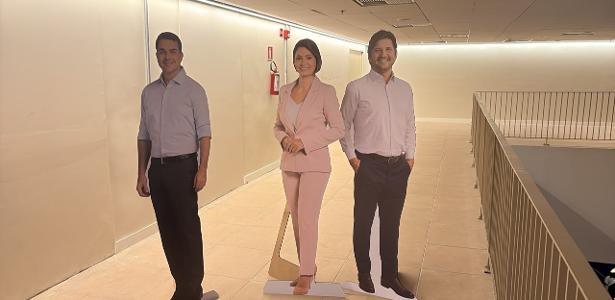 Michelle faz vídeo para Flávio, mas fica em Brasília com Bolsonaro