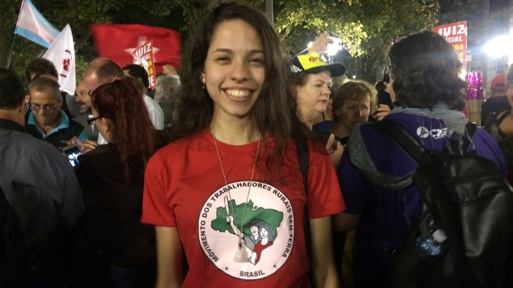 Ana Júlia Ribeiro, 16, símbolo das ocupações de escolas públicas em 2016 - Janaina Garcia/UOL - Janaina Garcia/UOL