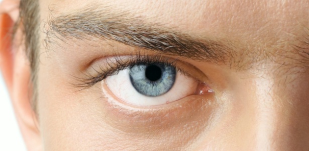 Brasileiros preferem importar sêmen de doadores de olhos azuis, aponta relatório da Anvisa - IStock