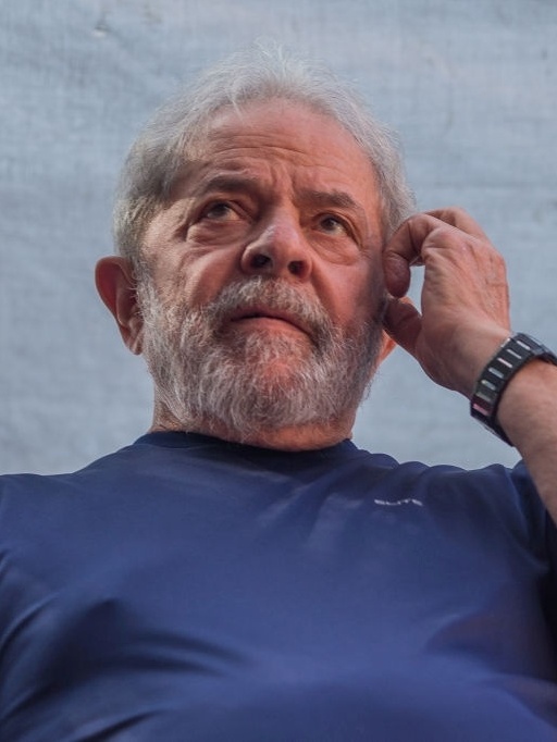 Lula recebe alta no S rio Liban s ap s ser internado com