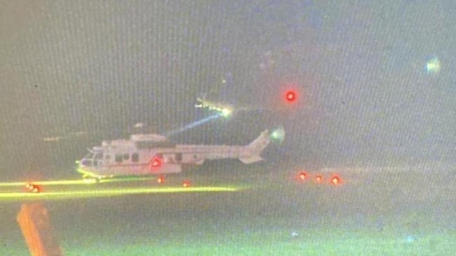 Helicóptero da presidência da República faz voo noturno para buscar Bolsonaro  - Marcos Schmitt, NSC TV