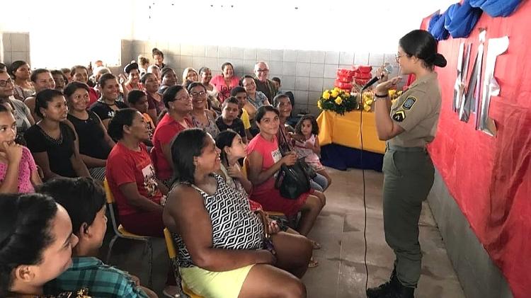 Mirella fazia trabalho de policial nas comunidades de Goiana (PE)