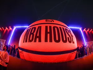 Com 8 patrocinadores, NBA House espera receber 50 mil pessoas em São Paulo