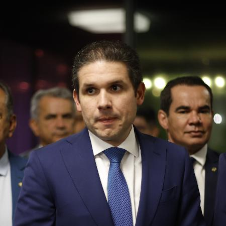 O deputado Hugo Motta, líder da bancada do Republicanos, e candidato favorito à presidências da Câmara