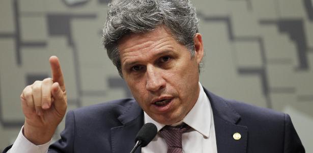 Paulo Teixeira diz que PL do Aborto 'defende estuprador': 'Retrocesso'