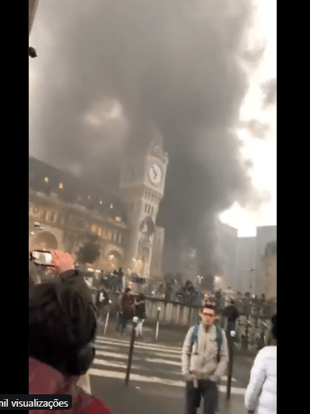 Fogo na estação de trem Gare de Lyon, em Paris - Reprodução/Twitter
