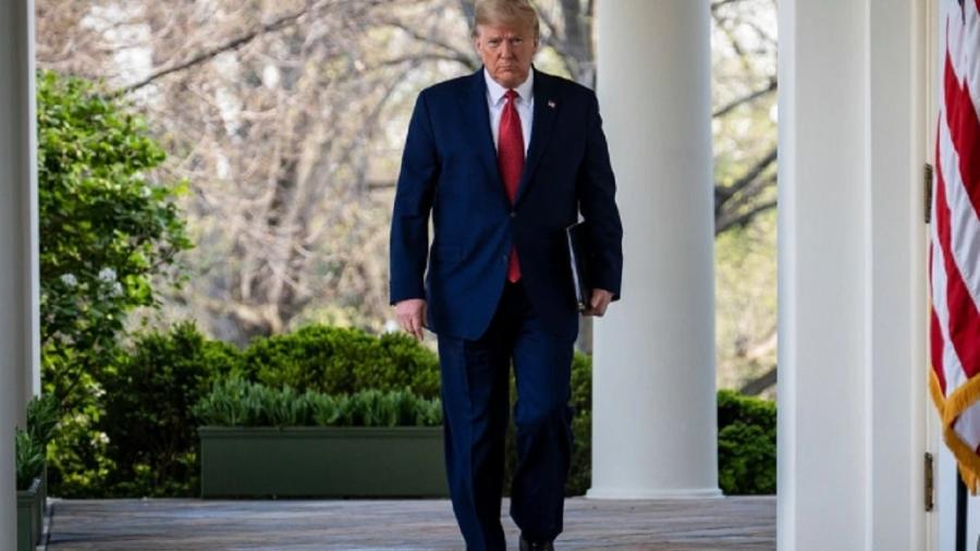 Donald Trump na Casa Branca prestes a anunciar que quarentena se estenderá até 30 de abril - Pere Marovich/The New York Times