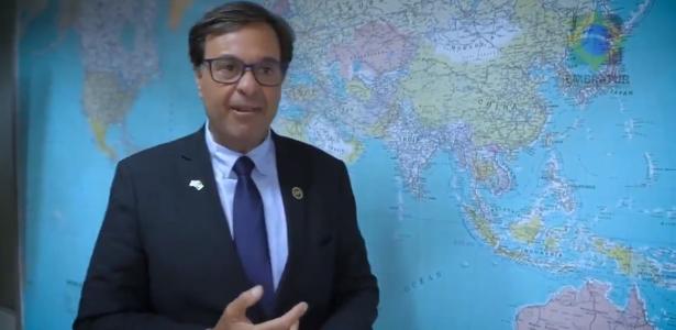 'Just come to Brazil' | Vídeo de presidente da Embratur falando inglês viraliza; assista